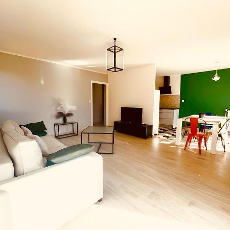 Apartamento La Montagne Ca Vous Gagne ! Cluses Exterior foto